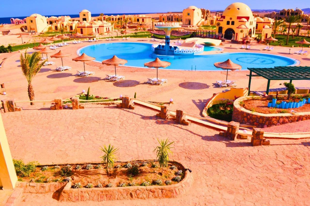 Hostmark Zabargad Beach Resort Abu Ghusun Exterior photo