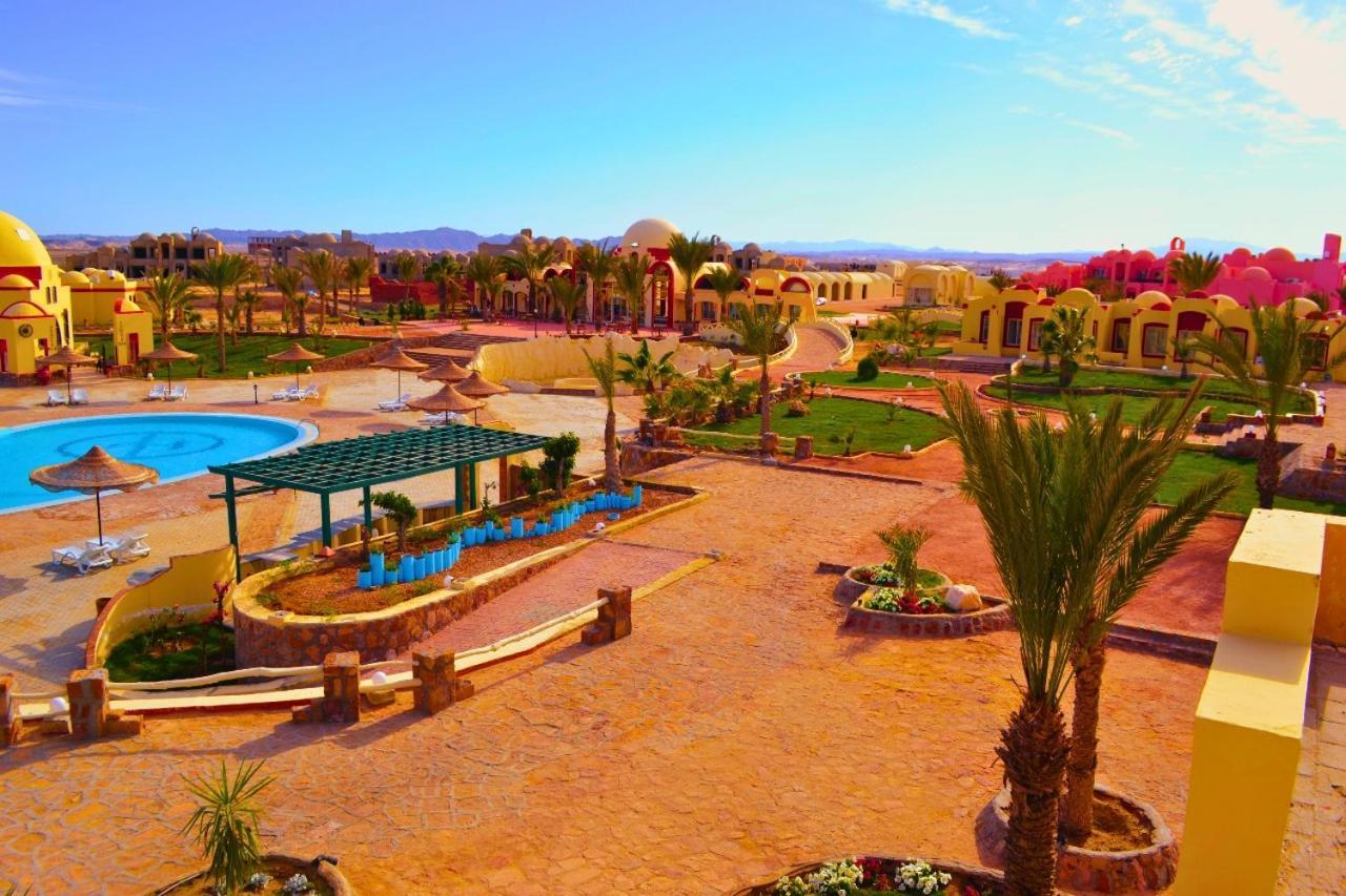 Hostmark Zabargad Beach Resort Abu Ghusun Exterior photo