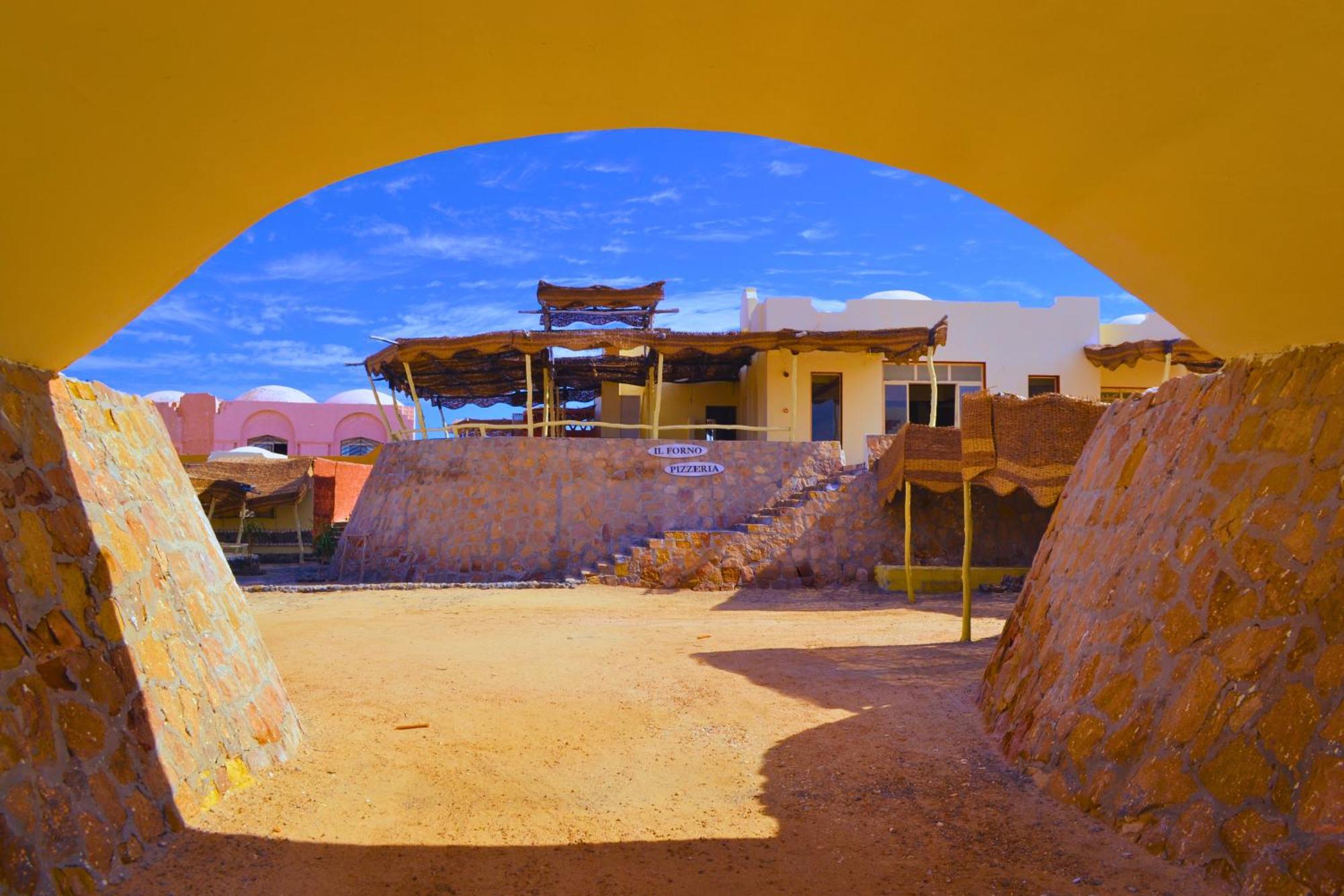 Hostmark Zabargad Beach Resort Abu Ghusun Exterior photo