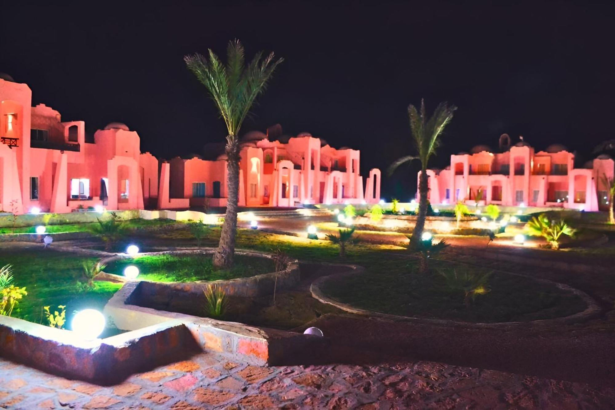 Hostmark Zabargad Beach Resort Abu Ghusun Exterior photo