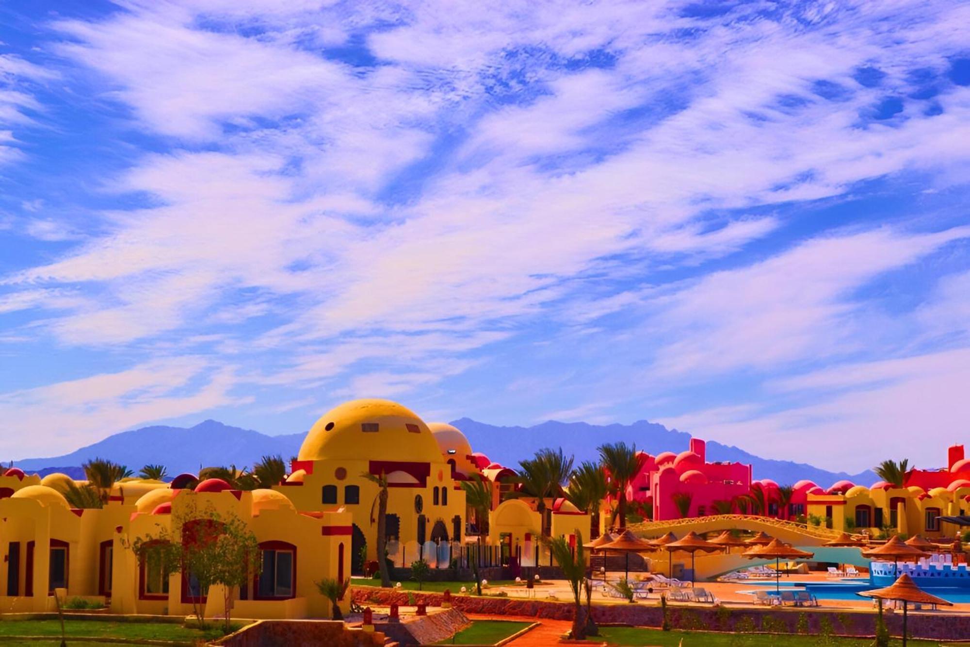 Hostmark Zabargad Beach Resort Abu Ghusun Exterior photo